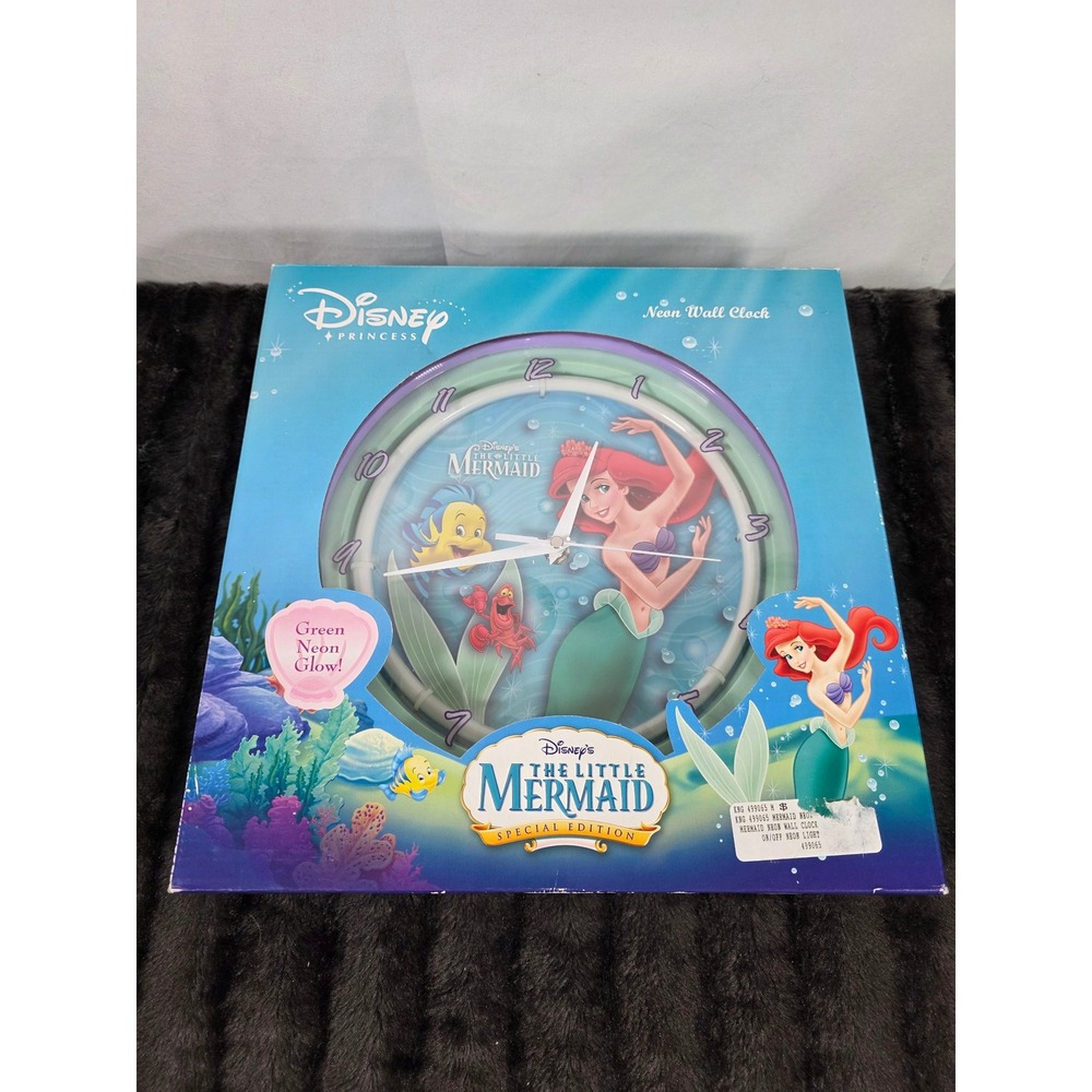 Disney The Little Mermaid Neon Wall Clock Ariel Flounder KNG America 2006 NEW
